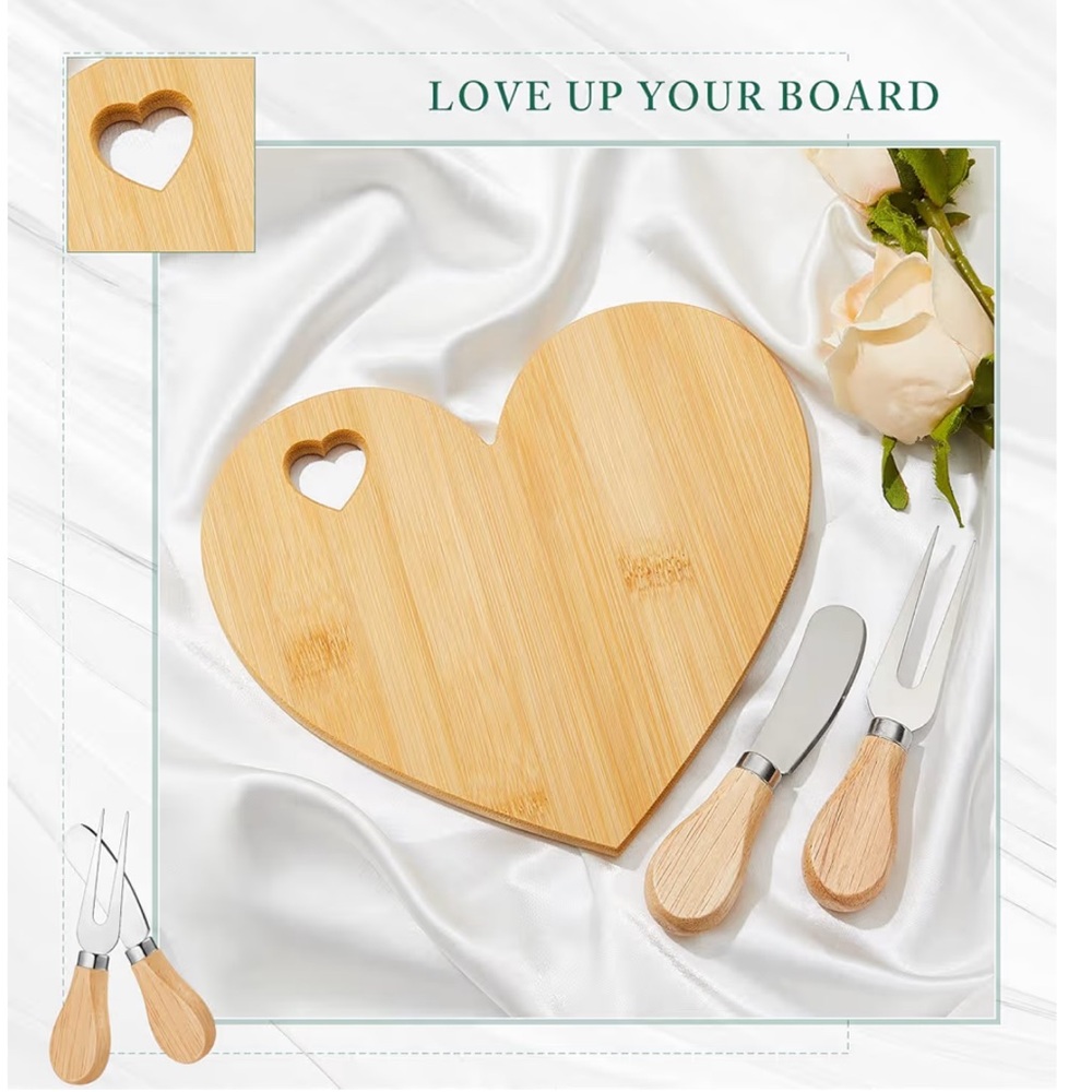 Heart Cheese Board Cheese Knives Wood Mini Charcuterie Board (Bamboo Color)